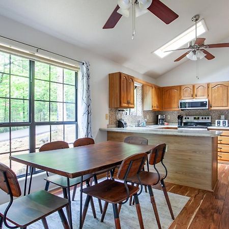 Little Cub Cottage - Mtn Views & Community Pools Gatlinburg Buitenkant foto